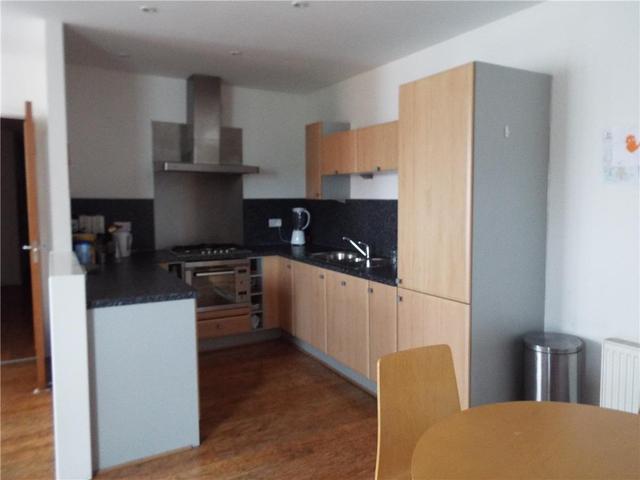  Image of 2 bedroom Flat to rent in Meadowside Quay Walk Glasgow G11 at Glasgow Harbour Glasgow Glasgow, G11 6AW