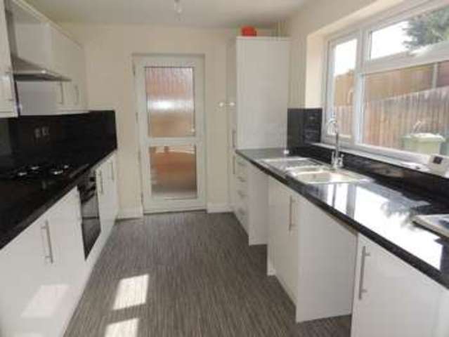  Image of 4 bedroom Detached house for sale in Melrose Avenue Bletchley Milton Keynes MK3 at Melrose Avenue Bletchley Milton Keynes, MK3 6PP