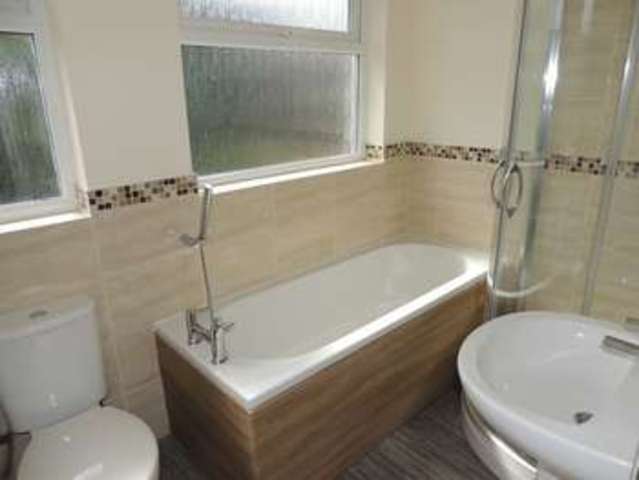  Image of 4 bedroom Detached house for sale in Melrose Avenue Bletchley Milton Keynes MK3 at Melrose Avenue Bletchley Milton Keynes, MK3 6PP