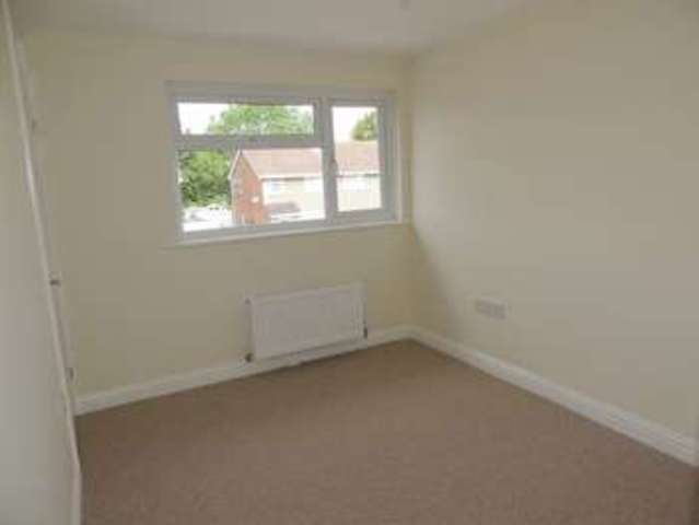  Image of 4 bedroom Detached house for sale in Melrose Avenue Bletchley Milton Keynes MK3 at Melrose Avenue Bletchley Milton Keynes, MK3 6PP