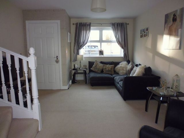  Image of 2 bedroom Semi-Detached house to rent in Mercury Close North Hykeham Lincoln LN6 at Mercury Close North Hykeham Lincoln, LN6 9FH