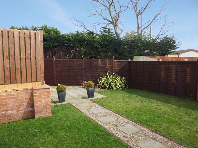  Image of 2 bedroom Semi-Detached house to rent in Mercury Close North Hykeham Lincoln LN6 at Mercury Close North Hykeham Lincoln, LN6 9FH