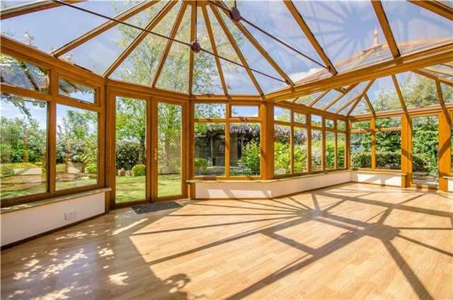  Image of 4 bedroom Detached house for sale in Merryvale Shelford Road Trumpington Cambridge CB2 at Shelford Road  Trumpington, CB2 9FJ