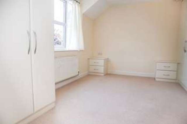  Image of 2 bedroom Flat to rent in Mesnes Road Wigan WN1 at Mesnes Road Swinley Wigan, WN1 2PJ