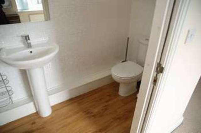  Image of 2 bedroom Flat to rent in Mesnes Road Wigan WN1 at Mesnes Road Swinley Wigan, WN1 2PJ