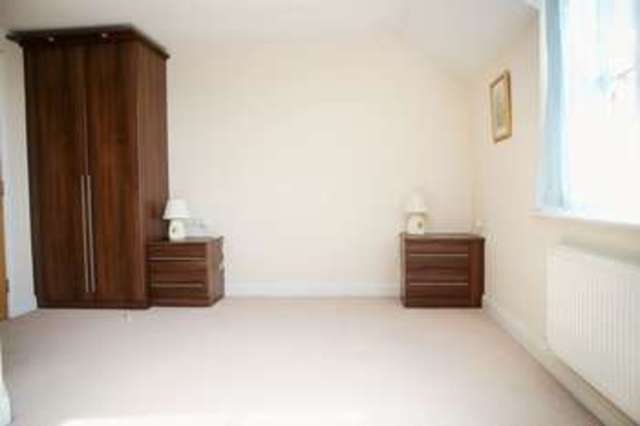  Image of 2 bedroom Flat to rent in Mesnes Road Wigan WN1 at Mesnes Road Swinley Wigan, WN1 2PJ