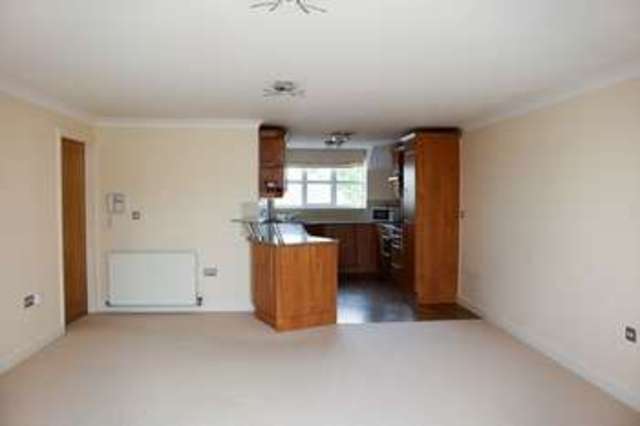  Image of 2 bedroom Flat to rent in Mesnes Road Wigan WN1 at Mesnes Road Swinley Wigan, WN1 2PJ