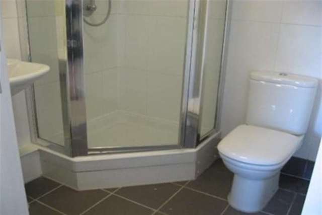  Image of 2 bedroom Flat to rent in Scotland Street Sheffield S3 at Sheffield, S3 7AT