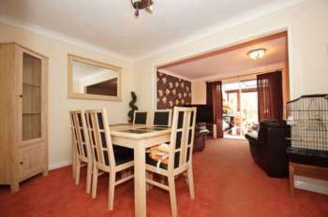  Image of 3 bedroom Terraced house to rent in Mickleton Close Redditch B98 at Mickleton Close Oakenshaw Redditch, B98 7XY