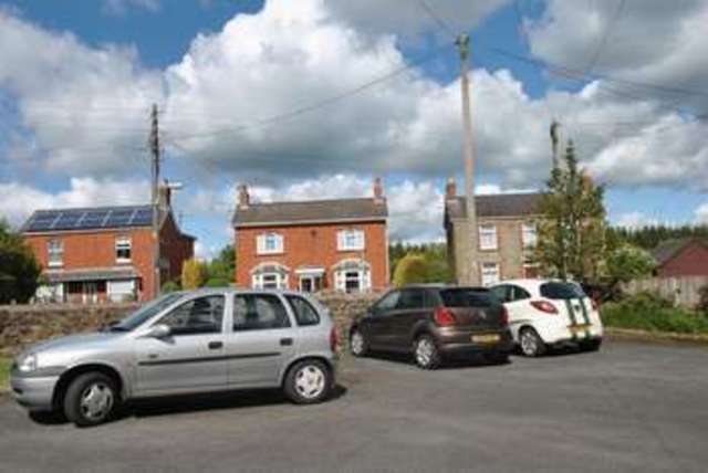  Image of 2 bedroom Cottage for sale in Main Road Mile End Coleford GL16 at Main Road Mile End Coleford, GL16 7BY