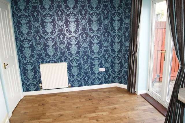  Image of 2 bedroom Town House to rent in Mill Chase Road Wakefield WF2 at Alverthorpe Wakefield Wrenthorpe, WF2 9SX