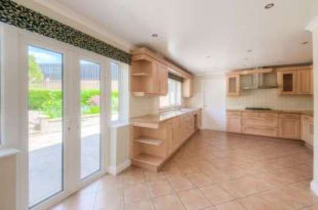  Image of 4 bedroom Bungalow for sale in Mill Road Sharnbrook Bedford MK44 at Sharnbrook Bedford Sharnbrook, MK44 1NP