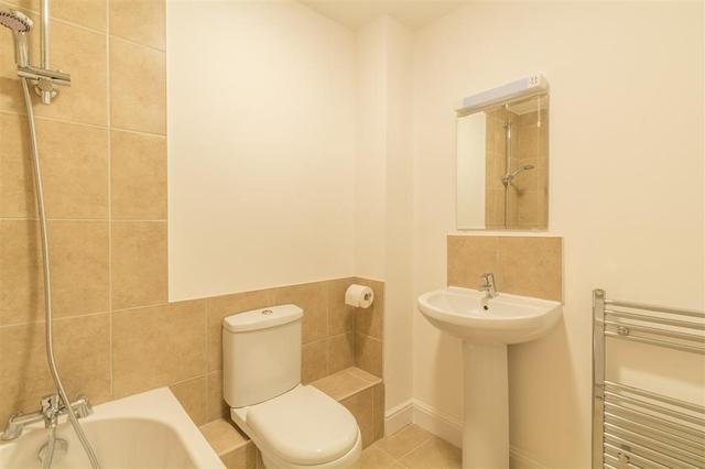  Image of 2 bedroom Terraced house to rent in Millers Rise St. Albans AL1 at Millers Rise  ST. ALBANS, AL1 1QW