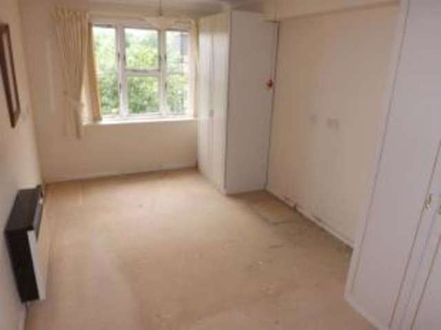  Image of 1 bedroom Retirement Property for sale in Brampton Road Huntingdon PE29 at Brampton Road Huntingdon Huntingdon, PE29 3TT