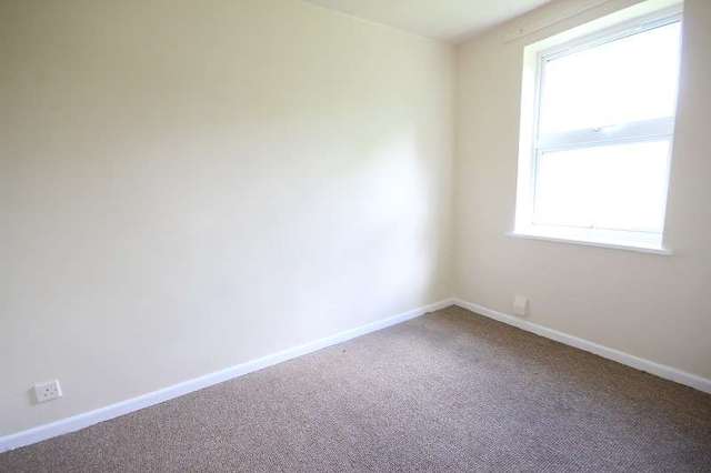  Image of 3 bedroom Terraced house to rent in Minerva Way Wellingborough NN8 at Minerva Way  Wellingborough, NN8 3TU