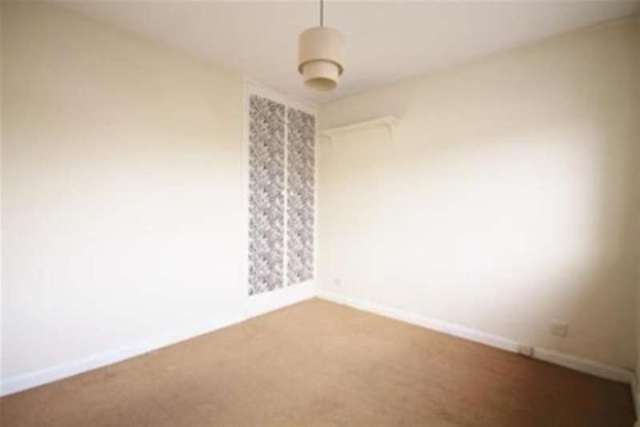  Image of 4 bedroom Detached house to rent in Gorringe Park Avenue Mitcham CR4 at Mitcham, CR4 2DD
