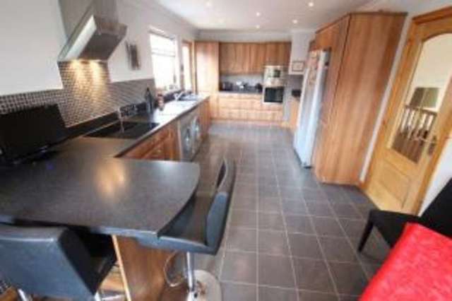  Image of 3 bedroom Bungalow for sale in Moidart Drive Glenrothes KY7 at Glenrothes Fife Cadham, KY7 6ET