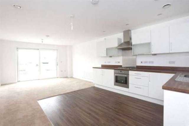  Image of 3 bedroom Flat for sale in Fairfield Road London E3 at Bow E3 London, E3 2QP