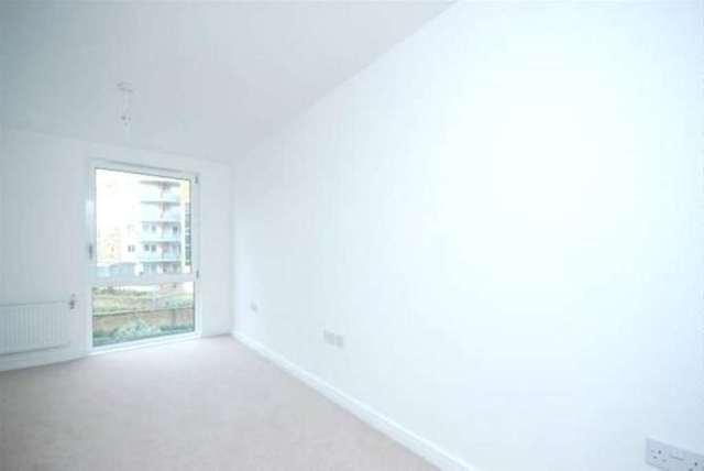  Image of 3 bedroom Flat for sale in Fairfield Road London E3 at Bow E3 London, E3 2QP