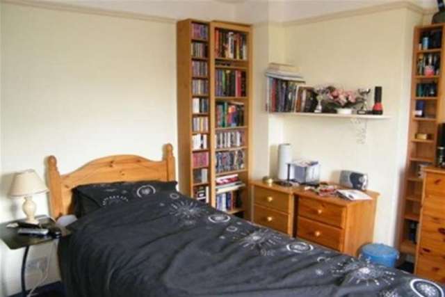  Image of 3 bedroom Detached house to rent in Moor Lane Wincanton BA9 at Wincanton, BA9 9EJ