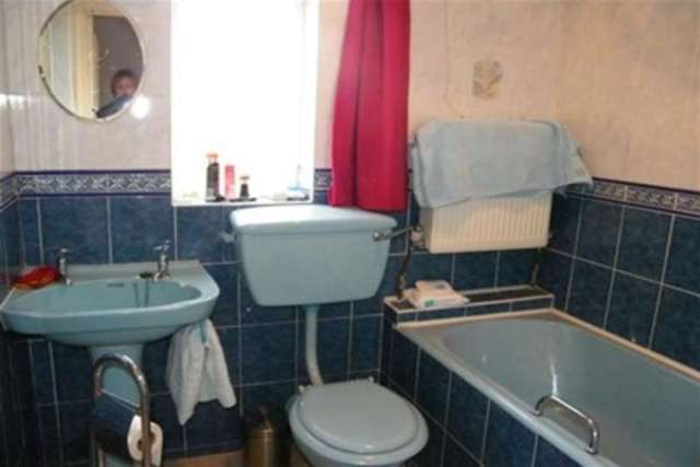  Image of 3 bedroom Detached house to rent in Moor Lane Wincanton BA9 at Wincanton, BA9 9EJ