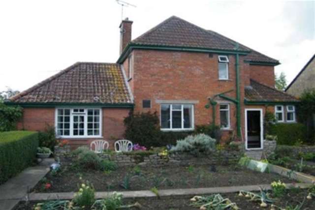  Image of 3 bedroom Detached house to rent in Moor Lane Wincanton BA9 at Wincanton, BA9 9EJ