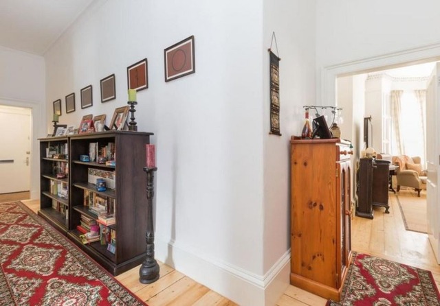  Image of 3 bedroom Flat to rent in Morningside Road Edinburgh EH10 at Morningside Edinburgh Edinburgh, EH10 4QP