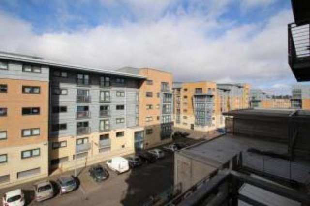  Image of 2 bedroom Flat for sale in Muirhouse Street Glasgow G41 at Pollokshields Glasgow Glasgow, G41 1QD