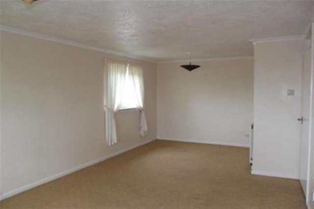  Image of 2 bedroom Flat to rent in Mull East Kilbride Glasgow G74 at Glasgow, G74 2DX
