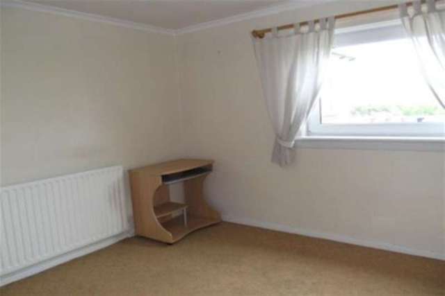  Image of 2 bedroom Flat to rent in Mull East Kilbride Glasgow G74 at Glasgow, G74 2DX