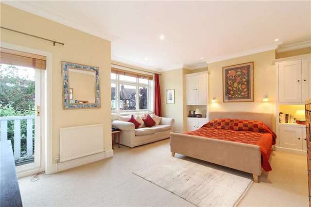  Image of 5 bedroom Detached house for sale in Nassau Road London SW13 at Nassau Road  London, SW13 9QE