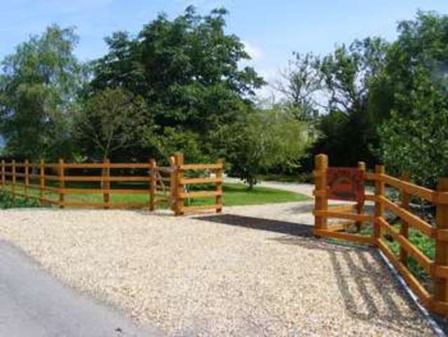  Image of 6 bedroom Property for sale in Northload Lane Theale Wedmore BS28 at Northload Lane Theale Wedmore, BS28 4SY