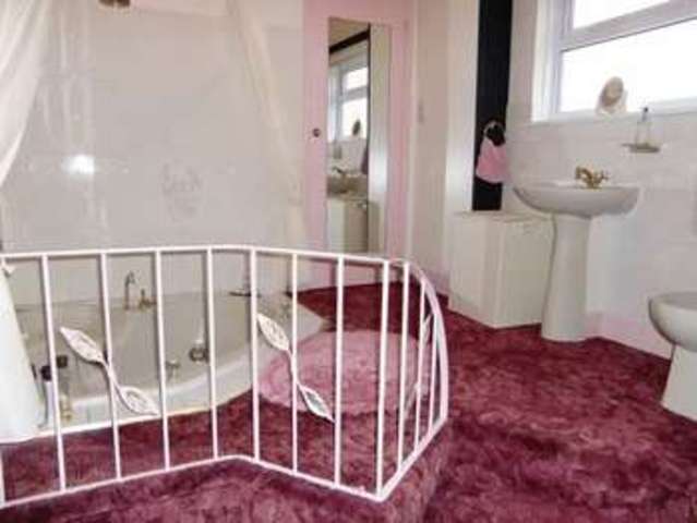  Image of 6 bedroom Property for sale in Northload Lane Theale Wedmore BS28 at Northload Lane Theale Wedmore, BS28 4SY