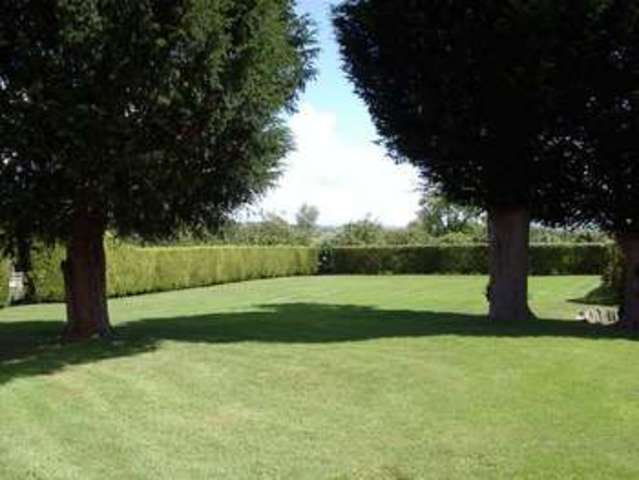  Image of 6 bedroom Property for sale in Northload Lane Theale Wedmore BS28 at Northload Lane Theale Wedmore, BS28 4SY