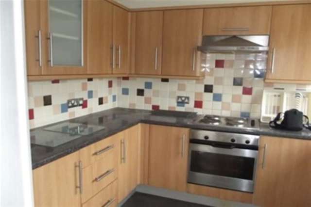  Image of 1 bedroom Flat to rent in Kent Road Southampton SO17 at Southampton, SO17 2LH