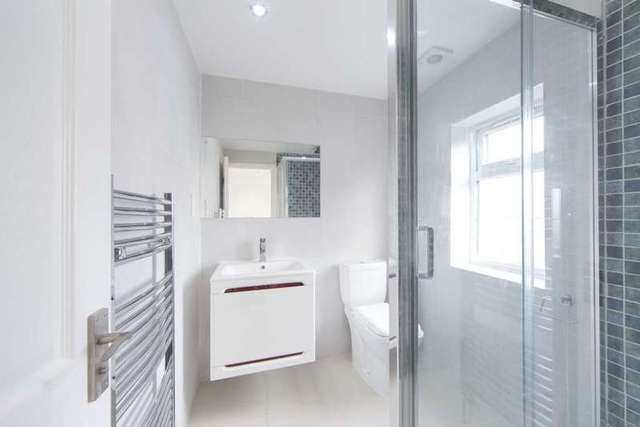  Image of 5 bedroom Detached house for sale in Netley Road Ilford IG2 at Newbury Park IG2 Ilford, IG2 7NT