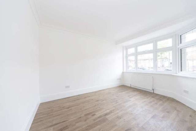  Image of 5 bedroom Detached house for sale in Netley Road Ilford IG2 at Newbury Park IG2 Ilford, IG2 7NT