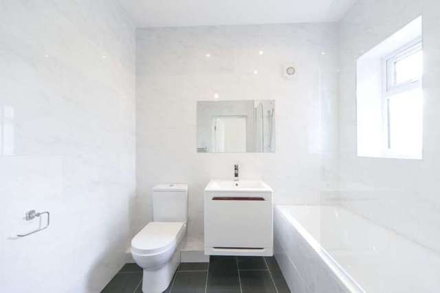  Image of 5 bedroom Detached house for sale in Netley Road Ilford IG2 at Newbury Park IG2 Ilford, IG2 7NT