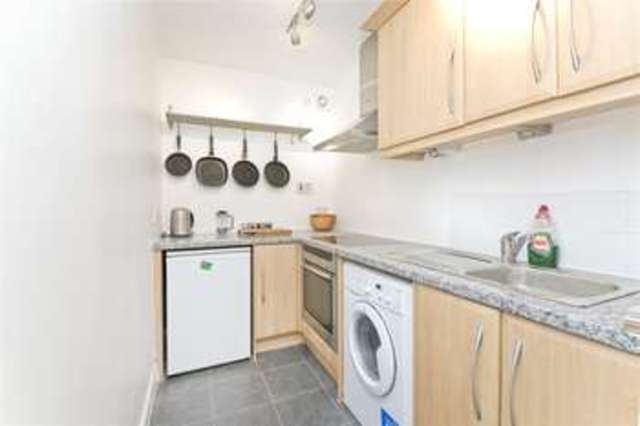  Image of 1 bedroom Flat to rent in New North Road London N1 at Islington London Essex Road, N1 7BH