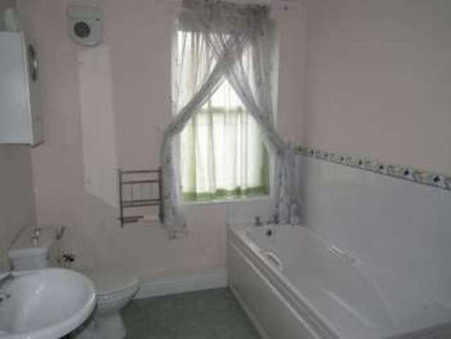  Image of 2 bedroom Flat to rent in Bridge Street Morpeth NE61 at Bridge Street  Morpeth, NE61 1PQ