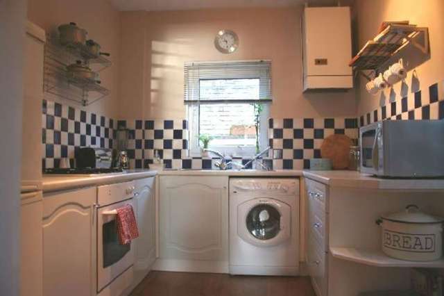  Image of 2 bedroom Terraced house to rent in New Street Congleton CW12 at New Street  Congleton, CW12 3AH