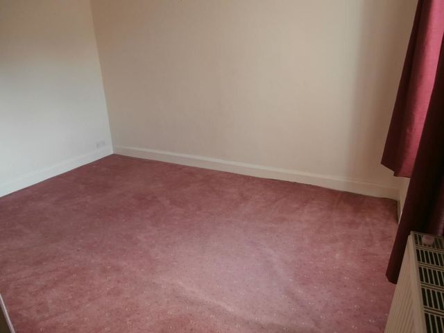  Image of 2 bedroom Flat to rent in New Well Wynd Linlithgow EH49 at Linlithgow West Lothian West Lothian, EH49 7EW