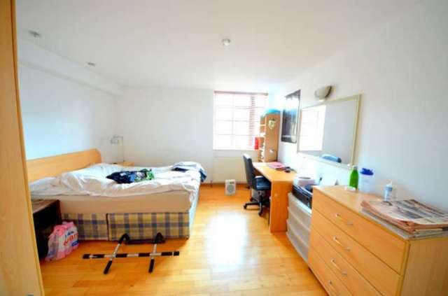  Image of 2 bedroom Apartment to rent in New Wharf Road London N1 at New Wharf Road  Kings Cross, N1 9RR