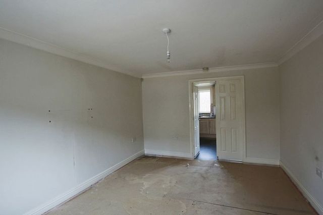  Image of 3 bedroom Terraced house for sale in Newbold Street Rochdale OL16 at Newbold Street Central Rochdale Rochdale, OL16 5AH