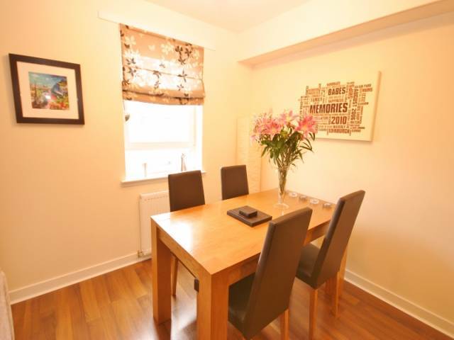  Image of 2 bedroom Flat to rent in Newhaven Road Edinburgh EH6 at Leith Edinburgh Edinburgh, EH6 5PD