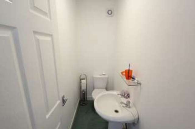  Image of 2 bedroom Terraced house for sale in Newport Barton-upon-Humber DN18 at Newport  Barton-Upon-Humber, DN18 5QF