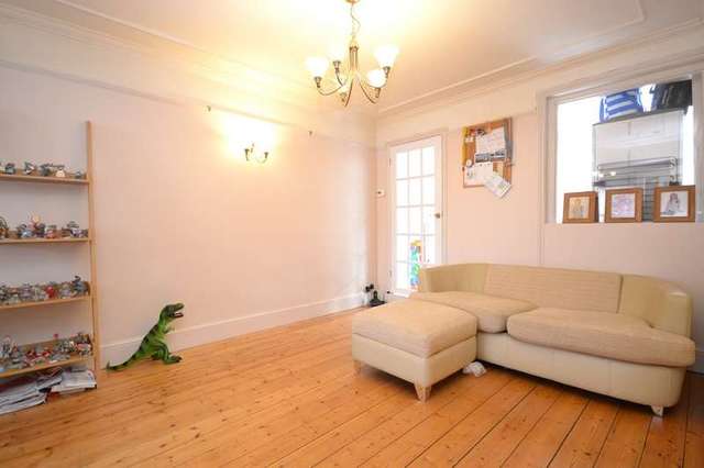  Image of 3 bedroom Detached house for sale in Fairlee Road Newport PO30 at Newport Isle Of Wight, PO30 2EL