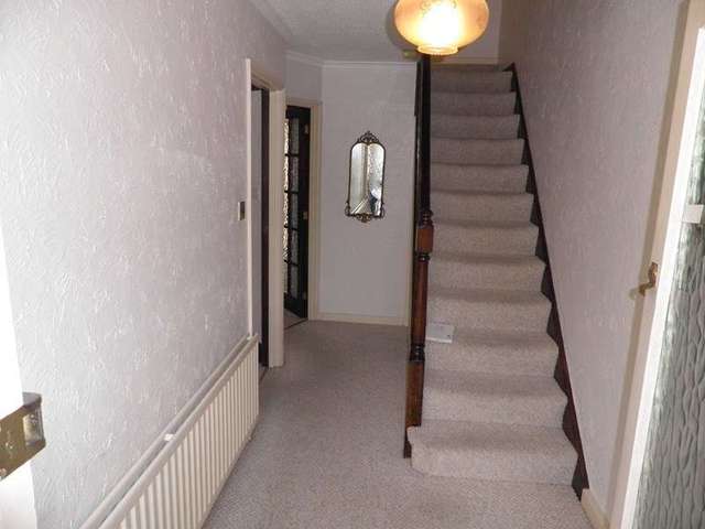  Image of 3 bedroom Town House for sale in Northdown Road Bideford EX39 at Northdown Road  Bideford, EX39 3LP