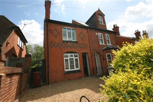  Image of 2 bedroom Semi-Detached house for sale in Northumberland Avenue Reading RG2 at Reading, RG2 7PS
