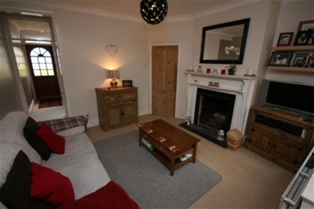 Image of 2 bedroom Semi-Detached house for sale in Northumberland Avenue Reading RG2 at Reading, RG2 7PS